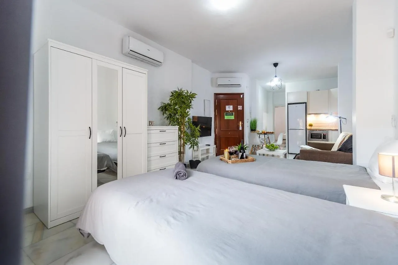 Apartamentos Centro Marmoles Málaga 0*,  Spanyolország